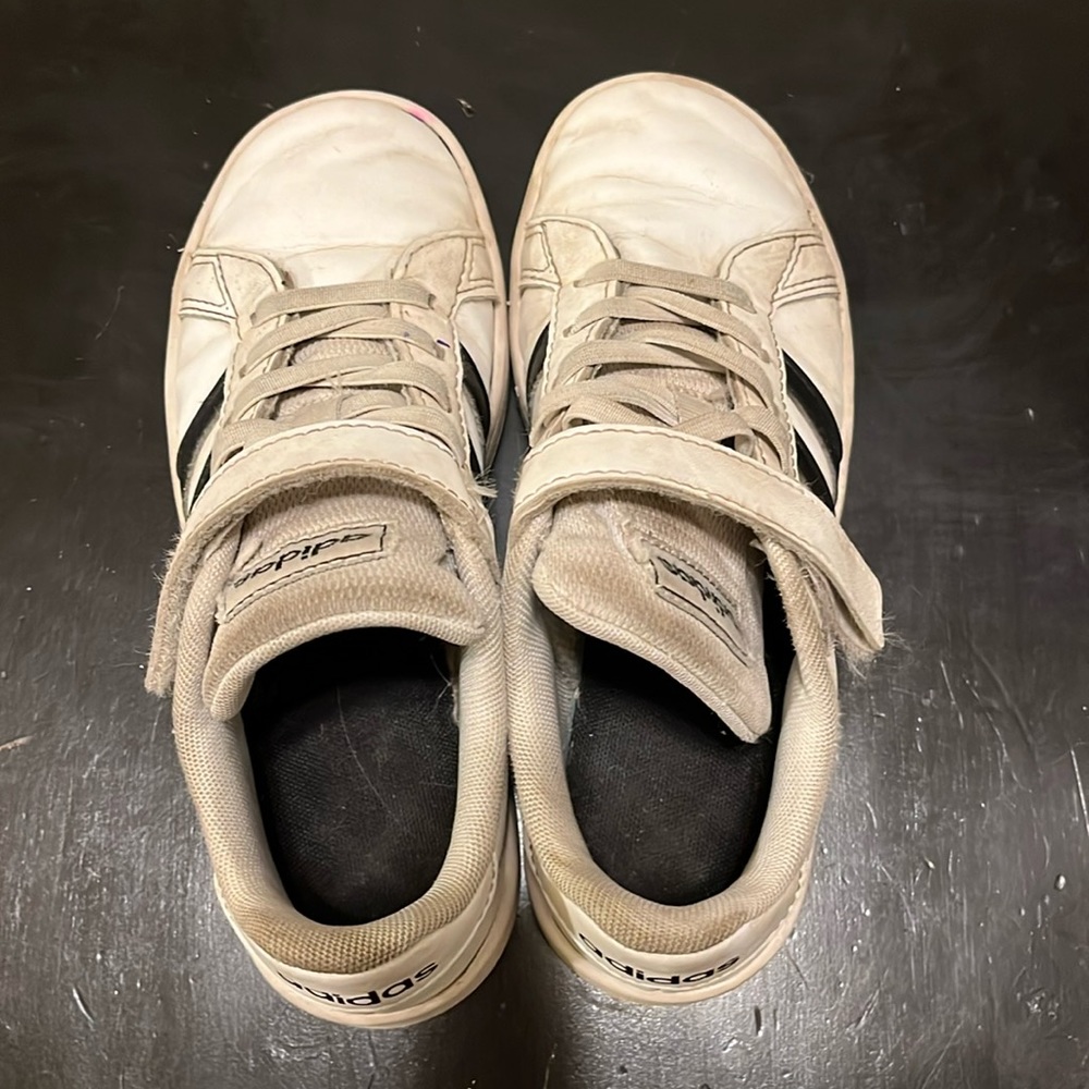 Adidas, tennis shoes, little boys size 1.5